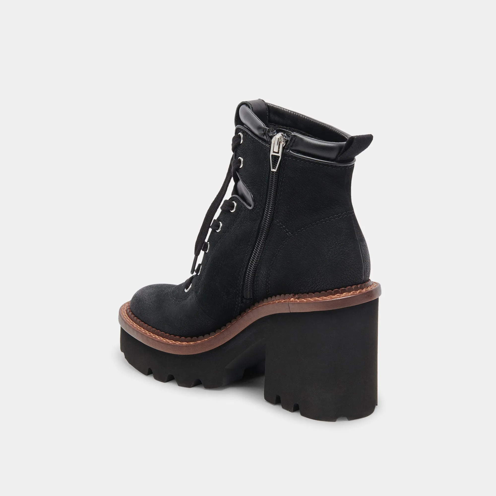 DOMMIE BOOTS BLACK NUBUCK - re:vita