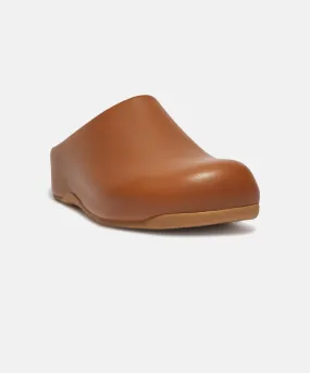 FitFlop Shuv Leather Clogs Brown