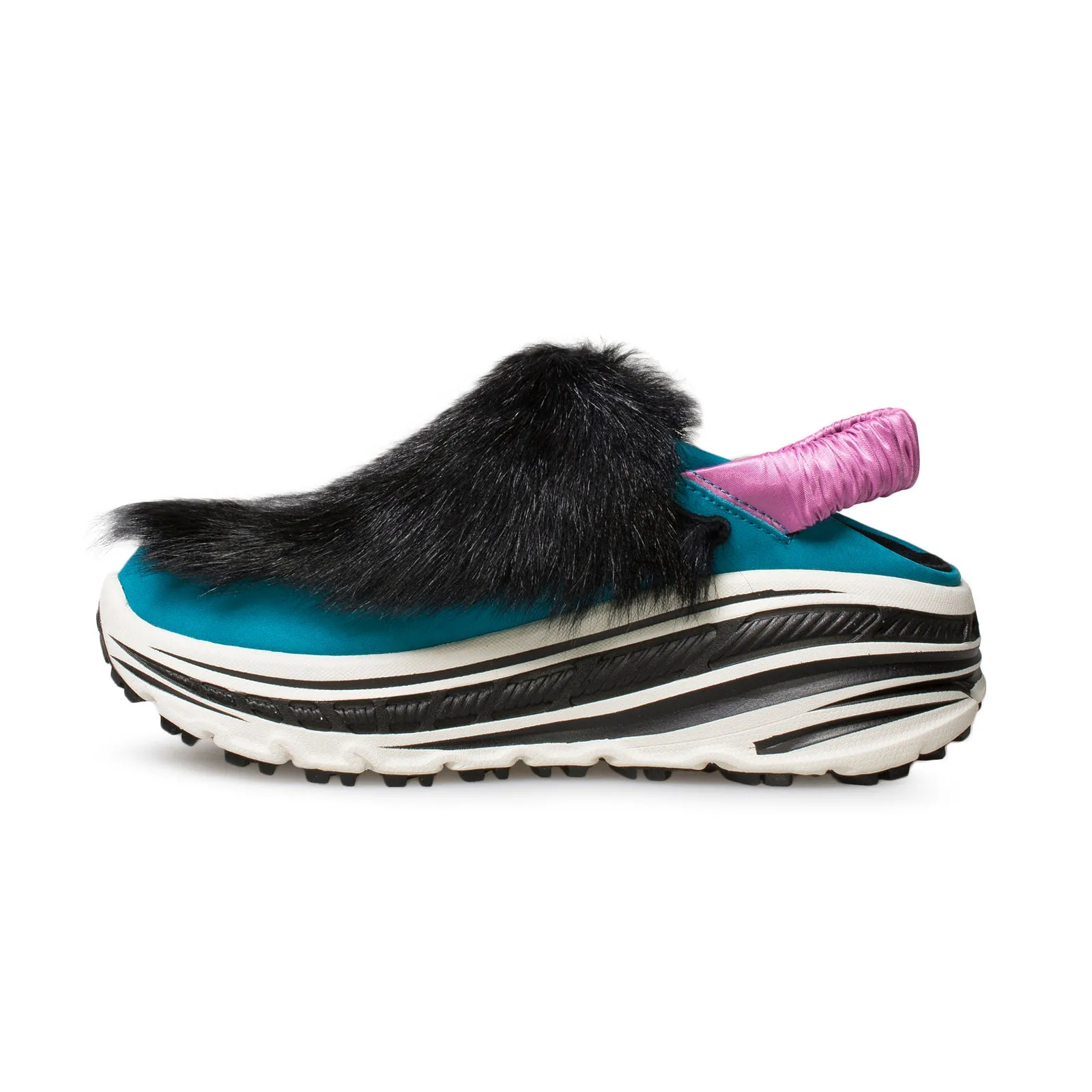 UGG Fluffy Runner Black Shoes - Women's