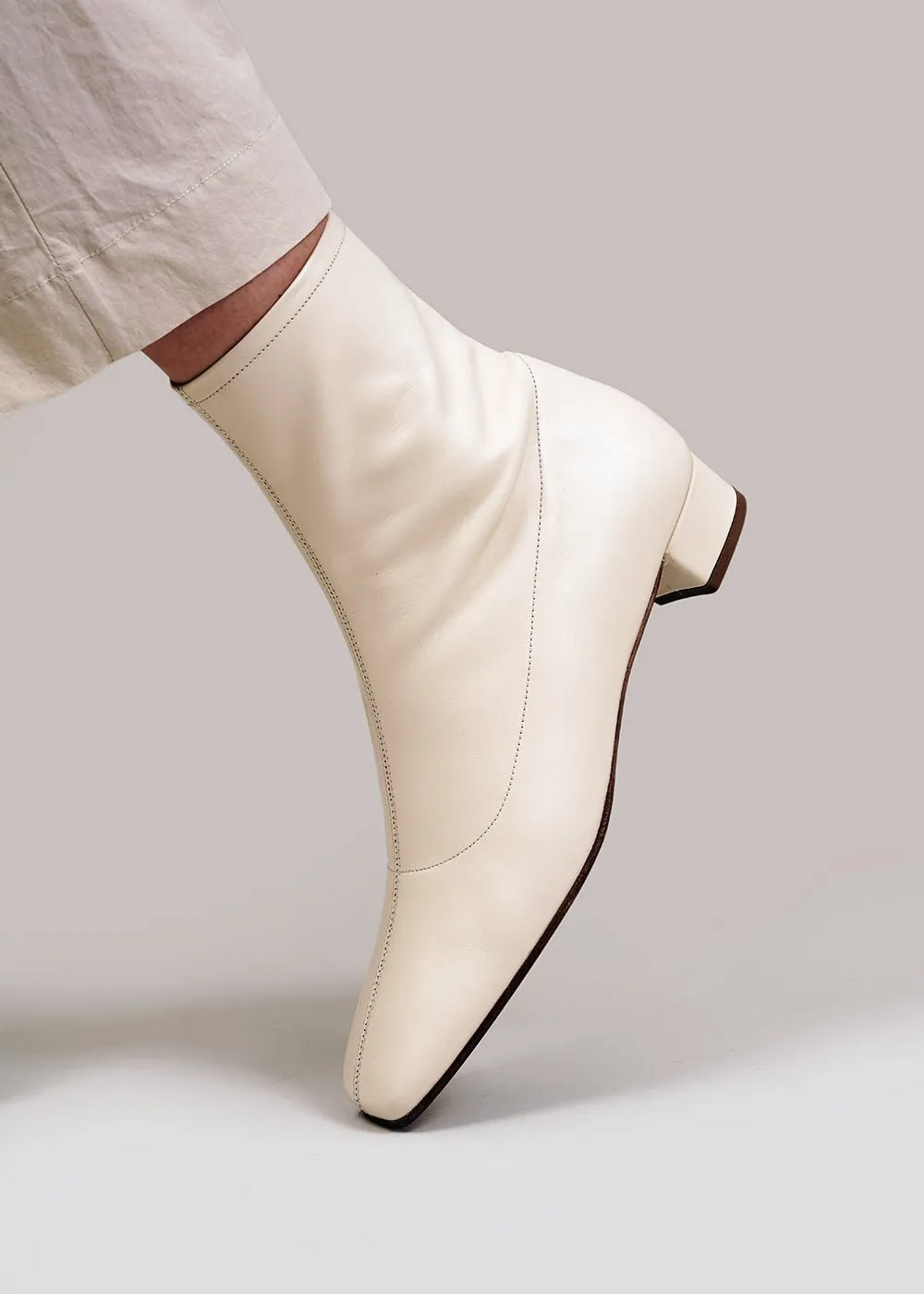 White Leather Este Boots